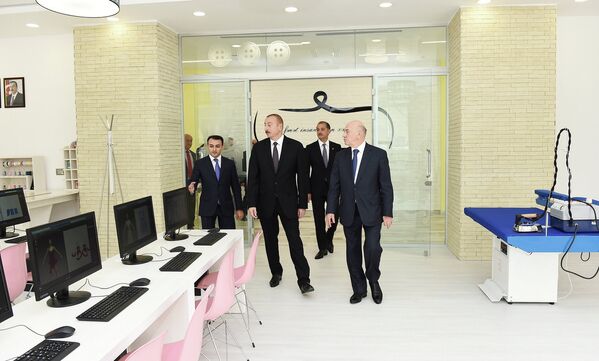 Ильхам Алиев принял участие в открытии комплекса ASAN Həyat в Имишли - Sputnik Азербайджан
