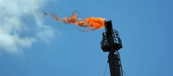 Газовый факел, фото из архива - Sputnik Азербайджан