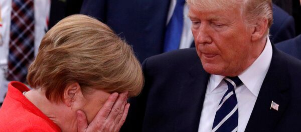 Канцлер Германии Ангела Меркель с президентом США Дональдом Трампом - Sputnik Азербайджан
