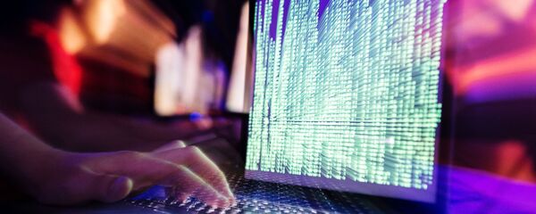 Вирус-вымогатель атаковал IT-системы компаний в разных странах - Sputnik Азербайджан