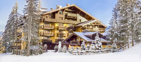 Отель Cheval Blanc Courchevel - Sputnik Азербайджан