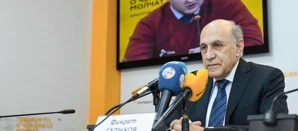 Видеомост Баку-Минск в  мультимедийном пресс-центре Sputnik Азербайджан - Sputnik Азербайджан