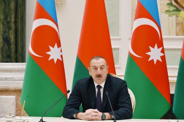 Лукашенко Алиеву: закрытых тем в наших отношениях не будет - Sputnik Азербайджан