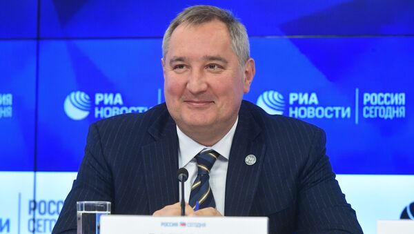 Генеральный директор госкорпорации Роскосмос Дмитрий Рогозин - Sputnik Azərbaycan