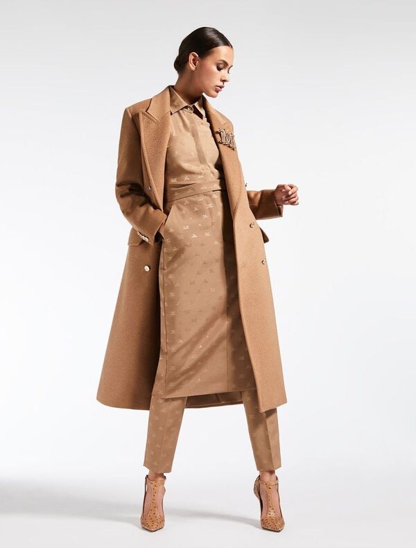 Max Mara и арабская точка зрения на роскошь Max Mara и арабская точка зрения на роскошь - Sputnik Азербайджан