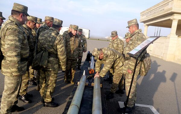 Kомандирские сборы с начальниками артиллерии Армии Азербайджана - Sputnik Азербайджан