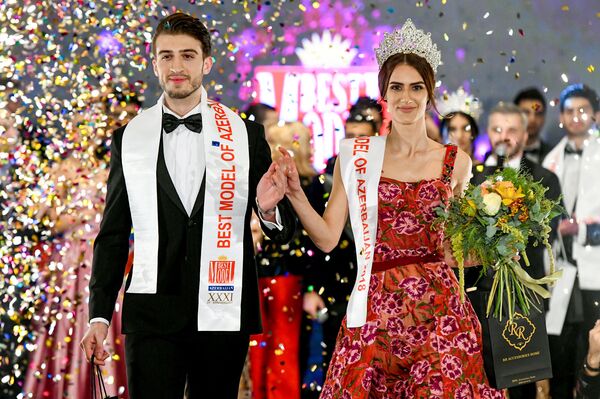 Победительница Best Model of Azerbaijan отказалась от короны Победительница Best Model of Azerbaijan отказалась от короны - Sputnik Азербайджан