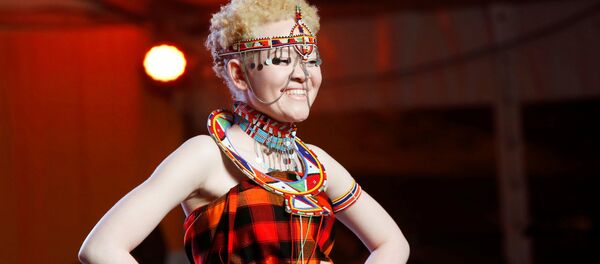 Первый в мире конкурс красоты для альбиносов Mr. & Miss Albinism East Africa в Кении Первый в мире конкурс красоты для альбиносов Mr. & Miss Albinism East Africa в Кении - Sputnik Азербайджан