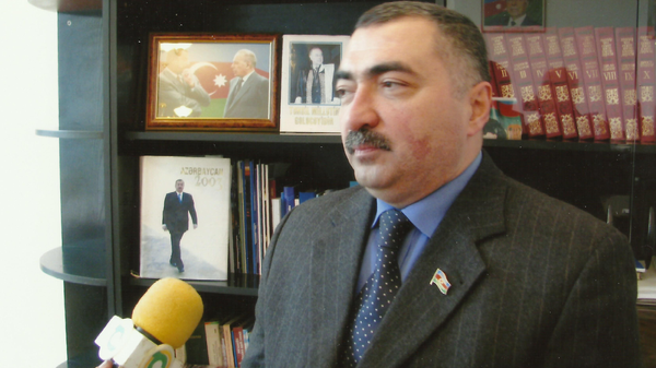 Депутат ММ Руфат Гулиев. Фото Wikimedia - Sputnik Azərbaycan