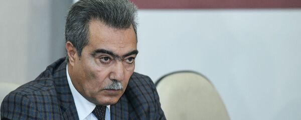 Kütləvi İnformasiya Vasitələrinin İnkişafına Dövlət Dəstəyi Fondunun sədri Vüqar Səfərli Kütləvi İnformasiya Vasitələrinin İnkişafına Dövlət Dəstəyi Fondunun sədri Vüqar Səfərli - Sputnik Азербайджан