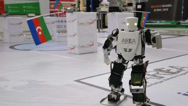  Юные робототехники Азербайджана показали свои творения - Sputnik Азербайджан