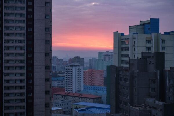 Рассвет в Пхеньяне - Sputnik Азербайджан