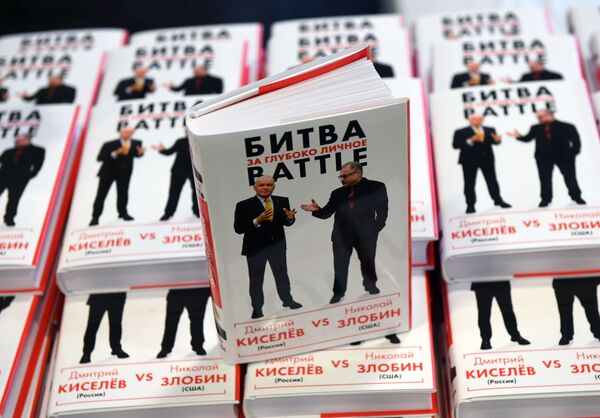 Киселёв раскрыл подробности своих яростных споров со Злобиным Киселёв раскрыл подробности своих яростных споров со Злобиным - Sputnik Азербайджан