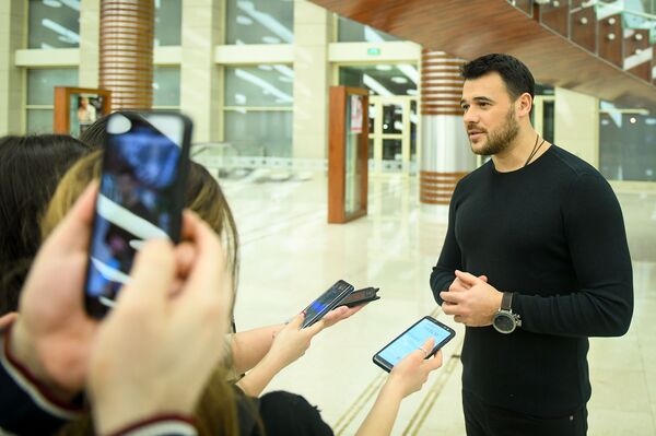Emin: “Hər bir azərbaycanlı dəstəyimə ümid edə bilər” Emin: “Hər bir azərbaycanlı dəstəyimə ümid edə bilər” - Sputnik Azərbaycan