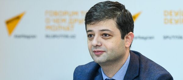 Вугар Зифероглу, декан факультета журналистики БГУ - Sputnik Азербайджан