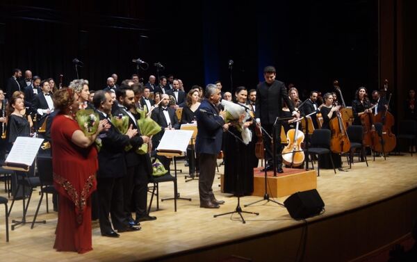 Азербайджанские музыканты выступили в Стамбуле с концертом под названием Один народ, два государства - Sputnik Азербайджан