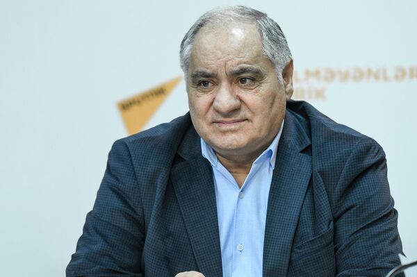 Профессор Бакинского Государственного Университета Гулу Магеррамли - Sputnik Азербайджан