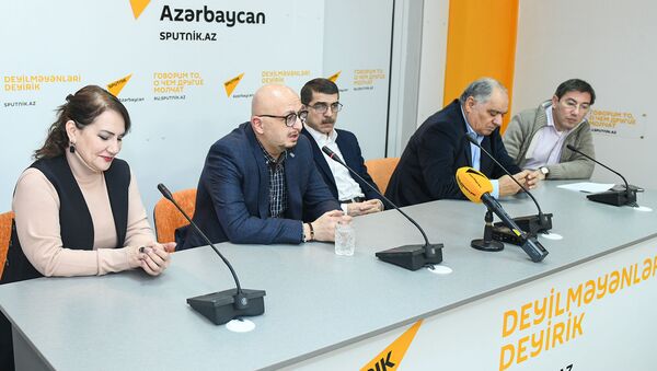 Пресс-конференция на тему Чистота азербайджанского языка и проблемы дубляжа - Sputnik Azərbaycan
