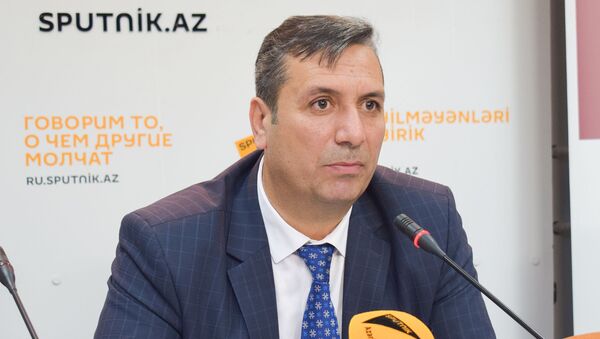 Председатель профсоюза журналистов Азербайджана Мушвиг Алескерли - Sputnik Azərbaycan