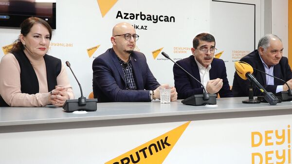 Azərbaycanda film dublyajı tamaşaçını qaçırır  - Sputnik Azərbaycan