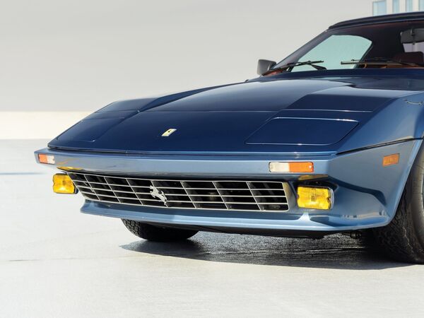Надо брать: 47-летняя Ferrari, которая выглядит как Lamborghini Надо брать: 47-летняя Ferrari, которая выглядит как Lamborghini - Sputnik Азербайджан