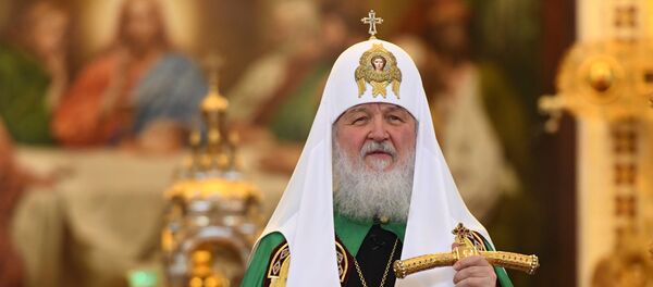 Патриарх Кирилл совершил божественную литургию с сестрами Милосердия - Sputnik Азербайджан