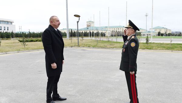 Президент Ильхам Алиев принял участие в открытии спортивно-оздоровительного клуба Министерства по чрезвычайным ситуациям - Sputnik Azərbaycan