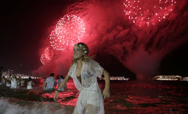 Празднование Нового года в Рио-де-Жанейро - Sputnik Азербайджан