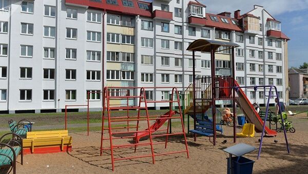 Детская площадка в Минске - Sputnik Азербайджан