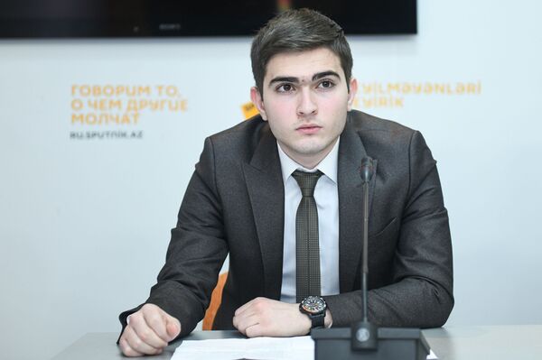 Эксперт Центра прикладной политологии Западного Каспийского университета Кенан Пашаев - Sputnik Азербайджан