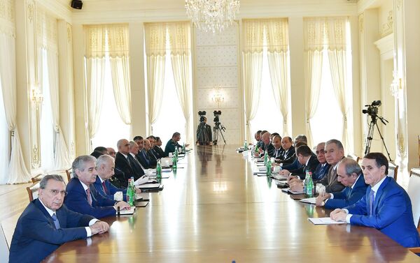 Заседание Кабинета Министров, посвященное итогам социально-экономического развития 2018 года и предстоящим задачам - Sputnik Азербайджан