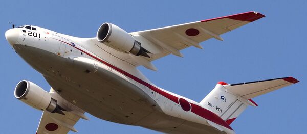 Самолет Kawasaki XC-2 сил самообороны Японии Самолет Kawasaki XC-2 сил самообороны Японии - Sputnik Азербайджан