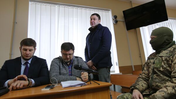 Заседание суда по делу журналиста К. Вышинского в Херсоне - Sputnik Азербайджан