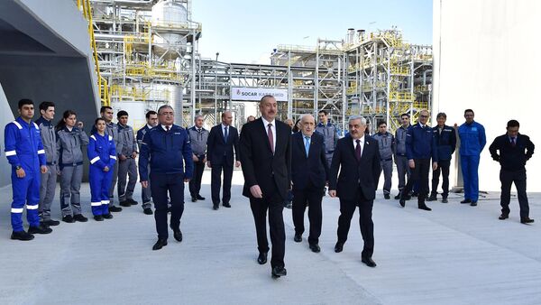 Президент Ильхам Алиев принял участие в открытии завода SOCAR карбамид в Сумгайыте - Sputnik Azərbaycan