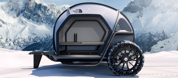 BMW Designworks и The North Face представили концепт футуристического кемпера - Sputnik Азербайджан