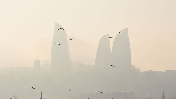 Вид на комплекс Flame Towers в Баку - Sputnik Азербайджан