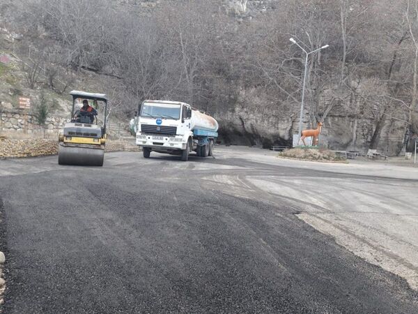 Azərbaycandakı məşhur mağaraya yol çəkilir Azərbaycandakı məşhur mağaraya yol çəkilir - Sputnik Azərbaycan