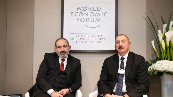 Президент Азербайджана Ильхам Алиев и Николь Пашинян - Sputnik Азербайджан