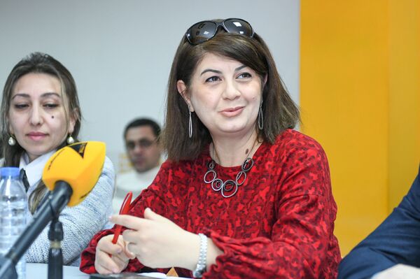 Пресс-конференция, посвященная проблемам воспитания подрастающего поколения и новаторских методов решения этой проблемы в мультимедийном пресс-центре Sputnik Азербайджан - Sputnik Азербайджан