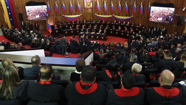 Venesuelanın prezidenti N.Maduro Ali Məhkəmədə çıxış edib - Sputnik Azərbaycan