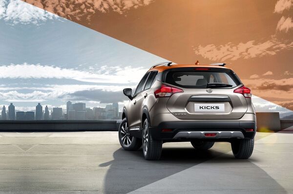 Nissan Kicks: когда практичность больше, чем имидж - Sputnik Азербайджан
