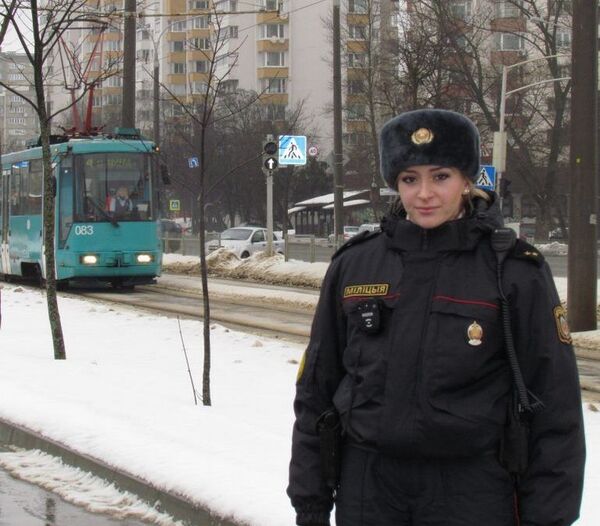 Охрана посольства Азербайджана предотвратила трагическую смерть мужчины - Sputnik Азербайджан