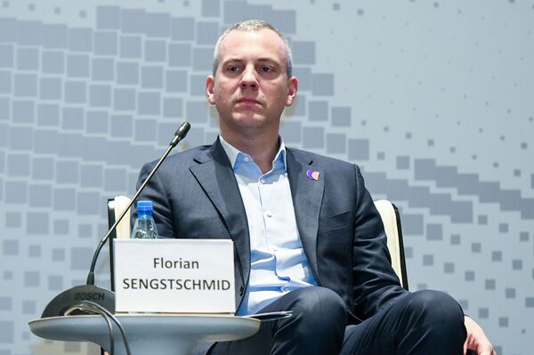 Руководитель Гран-при Азербайджана: привлечем еще больше местных компаний Руководитель Гран-при Азербайджана: привлечем еще больше местных компаний - Sputnik Азербайджан
