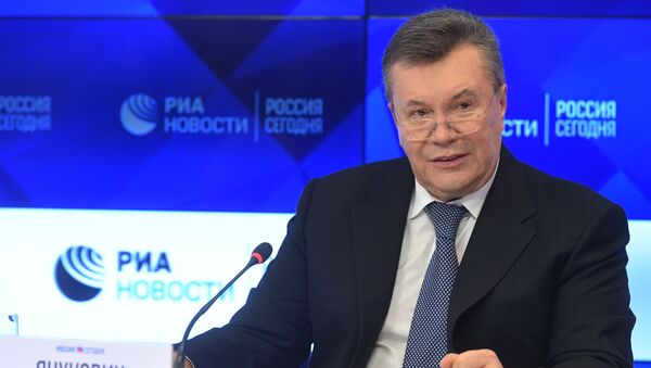 Ukraynanın sabiq prezidenti Viktor Yanukoviç - Sputnik Azərbaycan