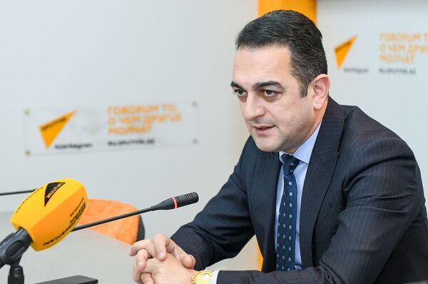 Спрос есть, нужны предложения: что происходит на автомобильном рынке Азербайджана Спрос есть, нужны предложения: что происходит на автомобильном рынке Азербайджана - Sputnik Азербайджан