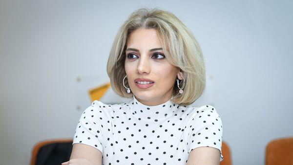 Сона Расулова, ведущая радиостанции MEDIA FM - Sputnik Azərbaycan