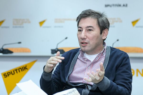 Политолог Ильгар Велизаде - Sputnik Азербайджан