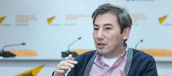 Политолог Ильгар Велизаде - Sputnik Азербайджан