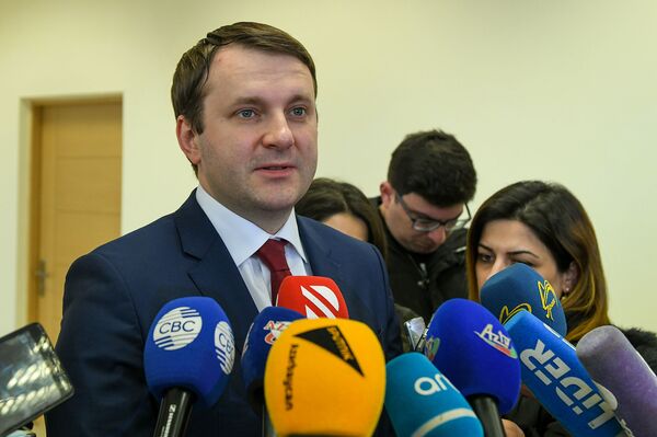 Россия рассматривает завод ГАЗ в Азербайджане как плацдарм для экспорта Россия рассматривает завод ГАЗ в Азербайджане как плацдарм для экспорта - Sputnik Азербайджан