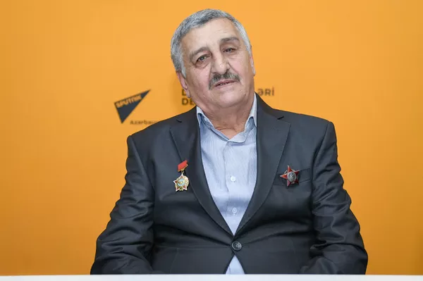 Воин-афганец: мы не были политиками… Нам приказали воевать! Воин-афганец: мы не были политиками… Нам приказали воевать! - Sputnik Азербайджан